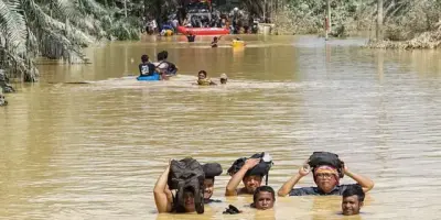 Kejahatan Lingkungan Sumatra, Banjir Kritik untuk Zulkifli Hasan dan Bahlil Lahadalia